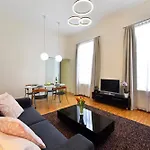 Heart & Soul Apartment